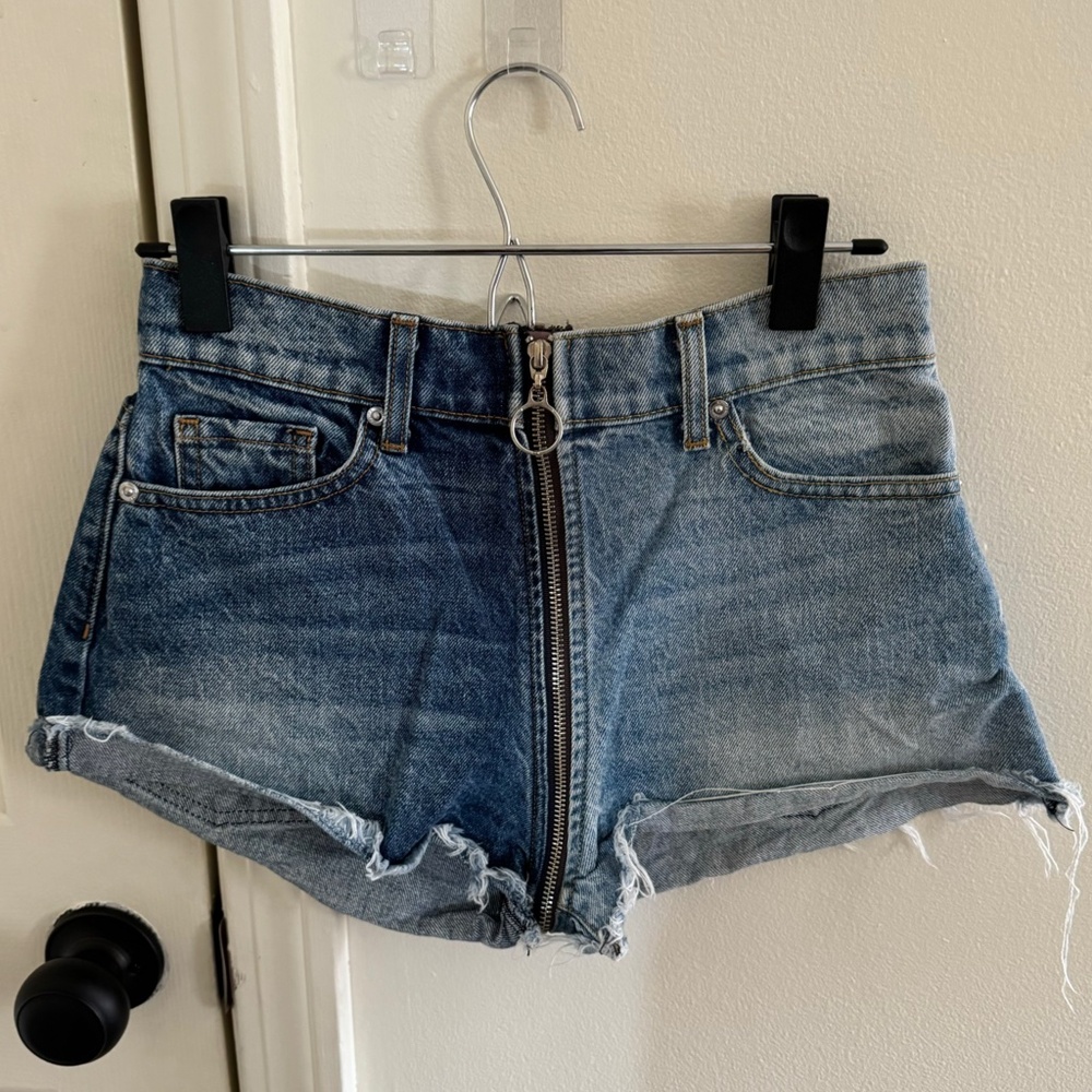 REVICE Two Tone Full Zipper High Rise Shorts sz25